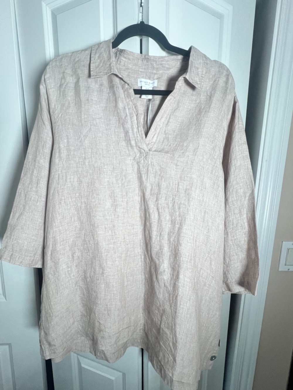 Women's Relaxed Linen Tunic - Beige NWT